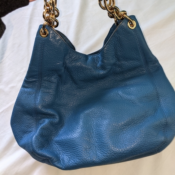 Blue MK purse - Picture 2 of 8